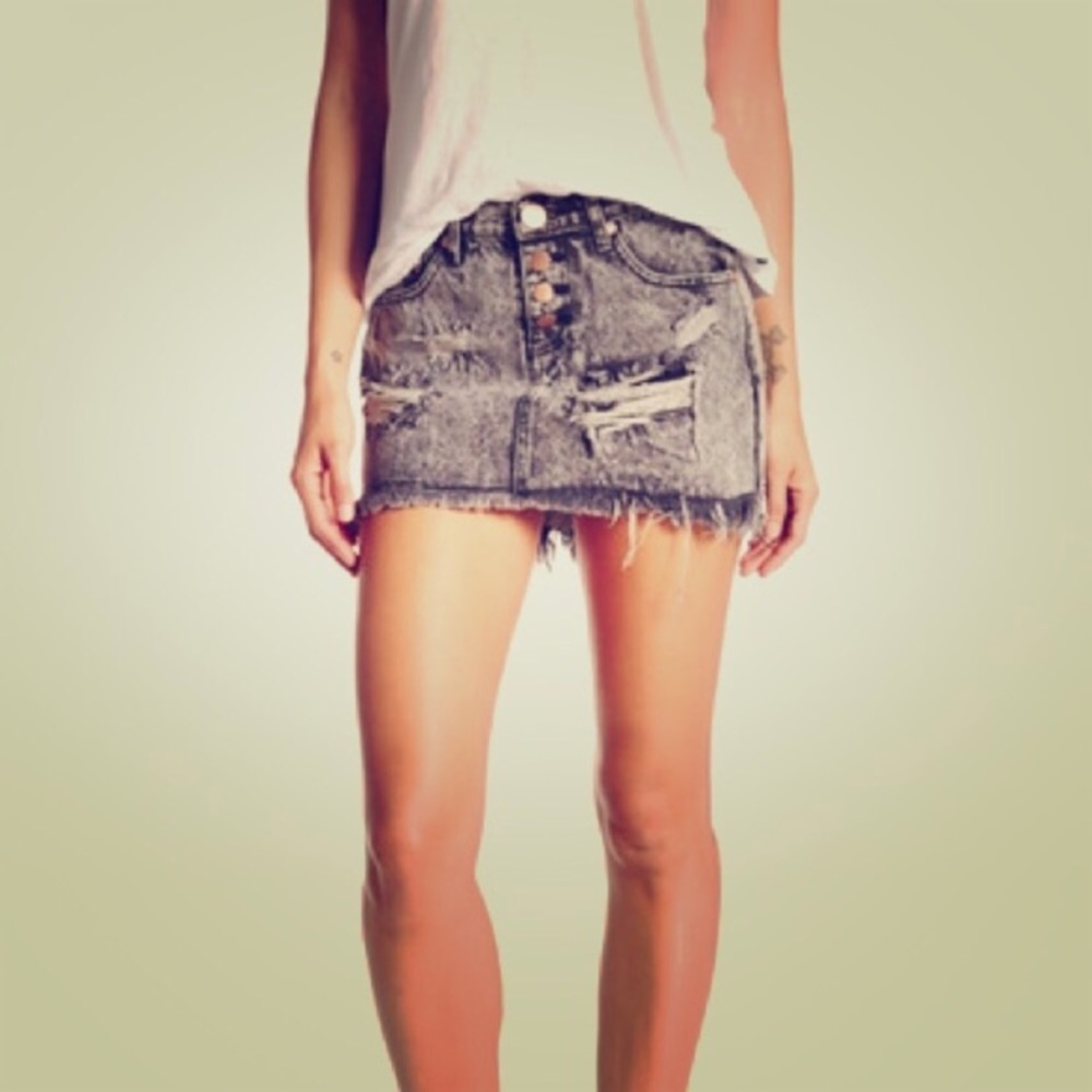 SIZE 24 ONE TEASPOON Junkyard Mini♥️